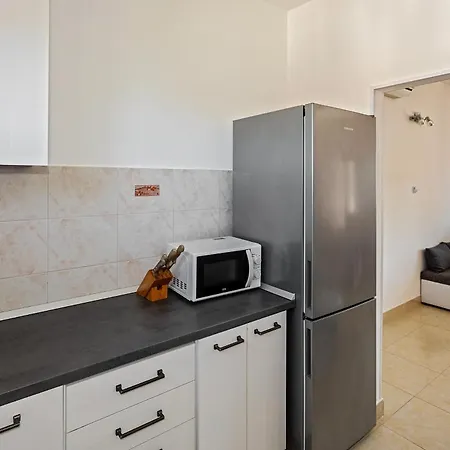 Zlatko Apartment