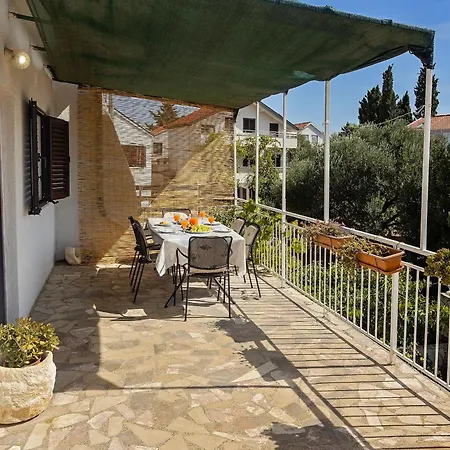 Zlatko 公寓 罗戈兹尼察