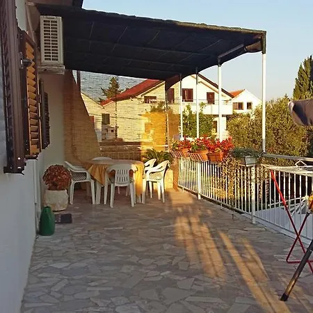 Apartment Zlatko Rogoznica (Sibenik-Knin)
