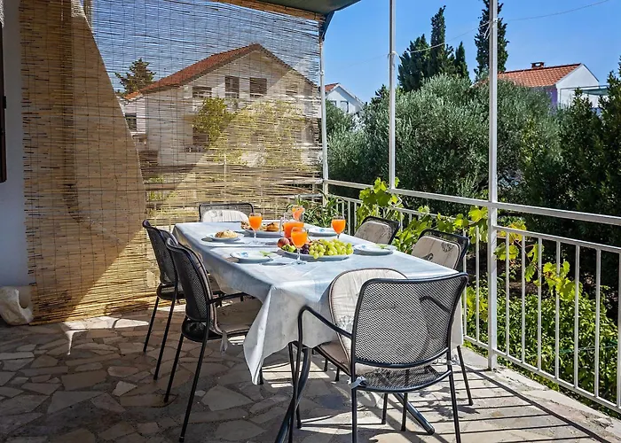 Zlatko * Rogoznica (Sibenik-Knin)